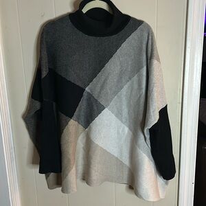Joseph A Color block Turtleneck Poncho